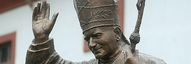 Polnische Kirche und Regierung verteidigen umstrittenen Papst DOMRADIO.DE