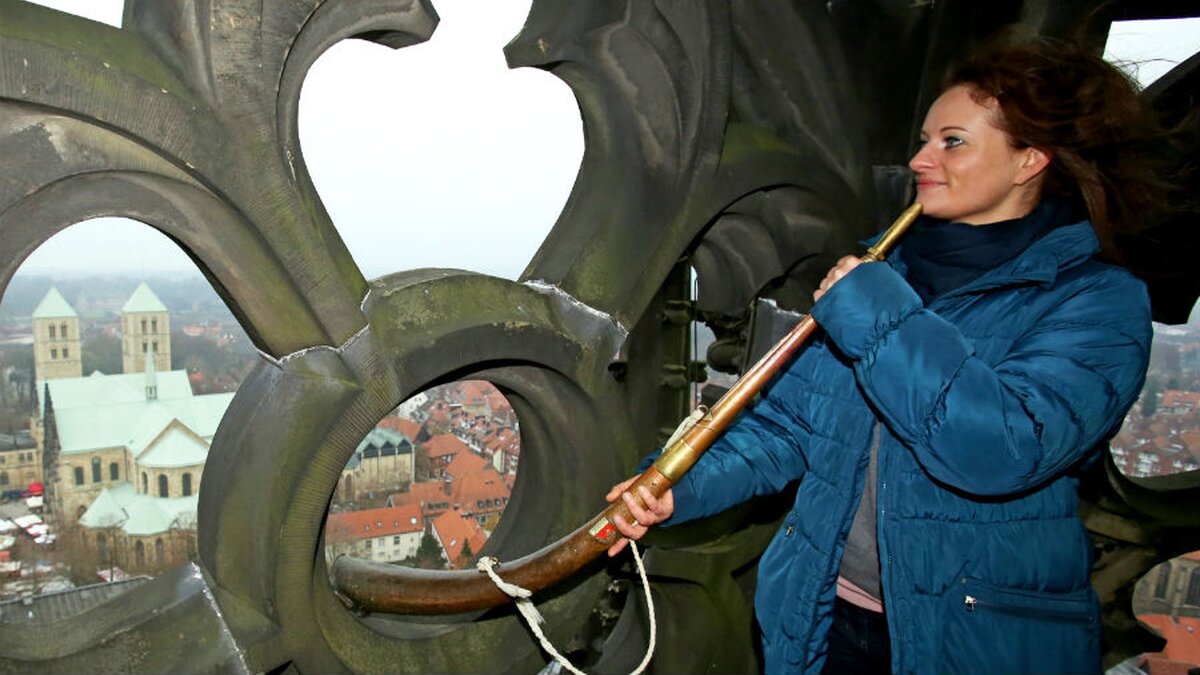 Martje Salje ist die erste Türmerin von Münster DOMRADIO.DE