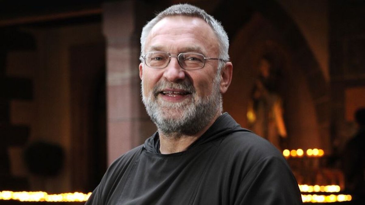 Kapuzinermönch Paulus Terwitte erhält Bundesverdienstkreuz DOMRADIO.DE