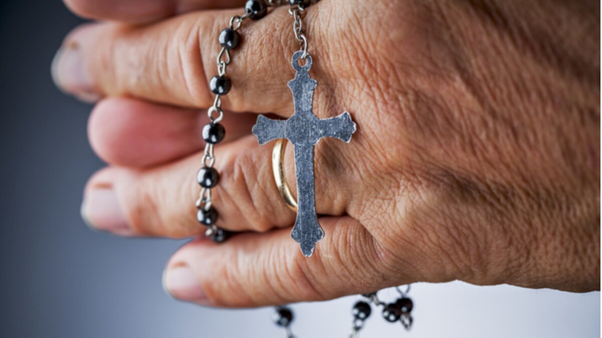 -Beten-h-lt-mich-jung-Pfarrer-ist-ltester-Mann-Deutschlands