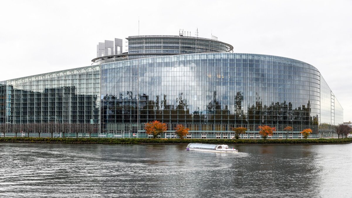 Bitte-um-Vergebung-Europaparlament-erinnert-an-deutsch-polnische-Bischofsauss-hnung