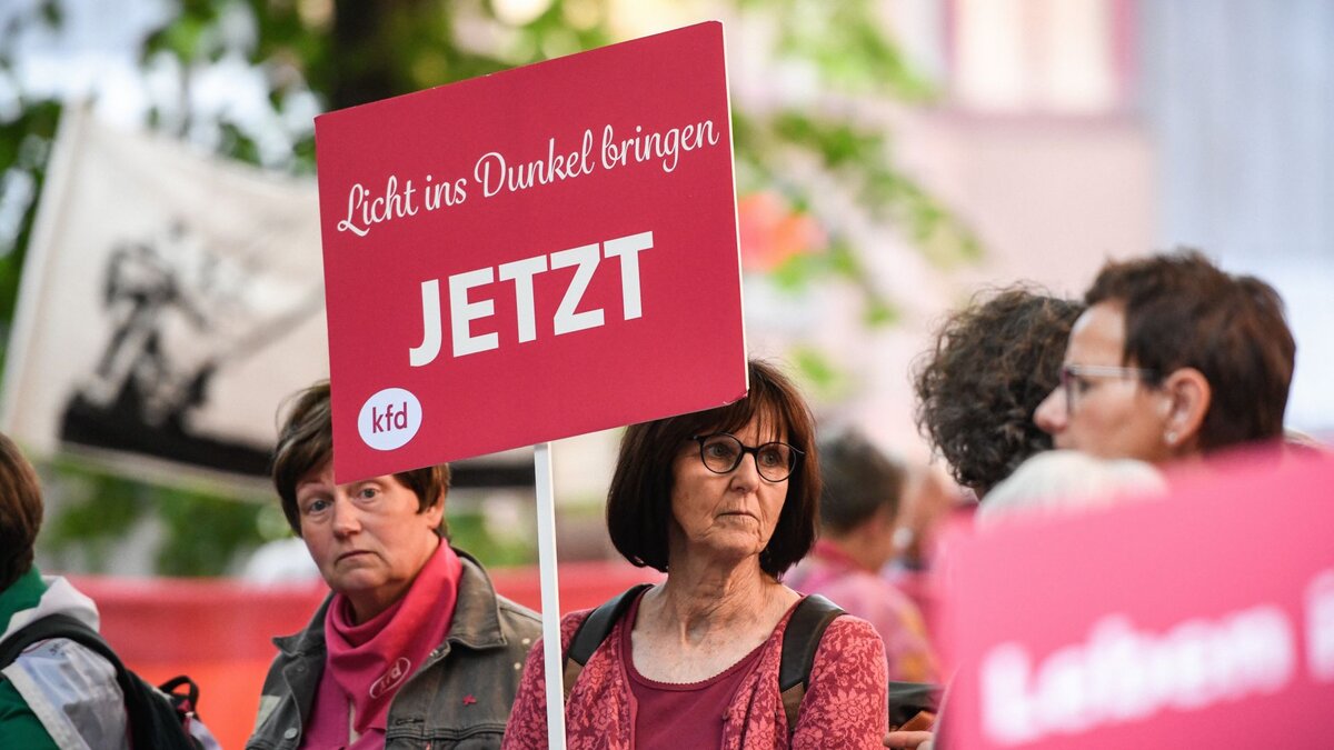 Katholischer Frauenverband verliert Viertel der Mitglieder DOMRADIO.DE