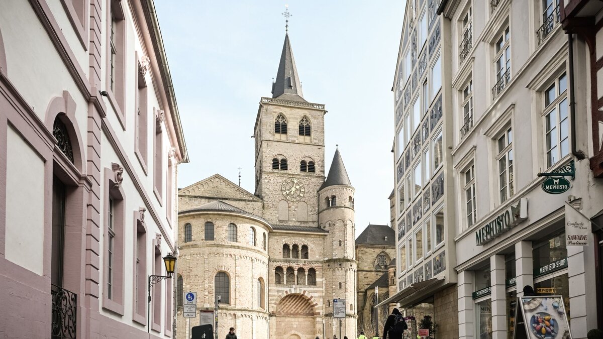 Neues-Mahnmal-Zerst-rte-Renaissance-Figur-im-Trierer-Dom-wird-nicht-ersetzt