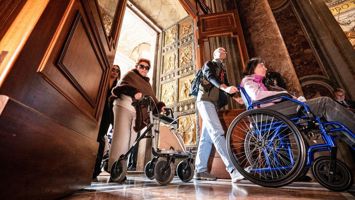 Endspurt-nach-einem-Jubeljahr-In-vier-Wochen-schlie-t-die-Heilige-Pforte-in-Rom