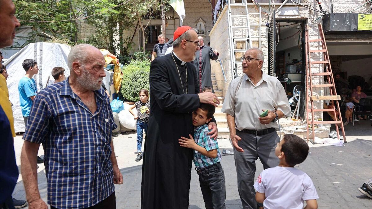 Katholische-Gemeinde-in-Gaza-Kardinal-Pizzaballa-sp-rt-in-Gaza-Wunsch-nach-normalem-Leben-