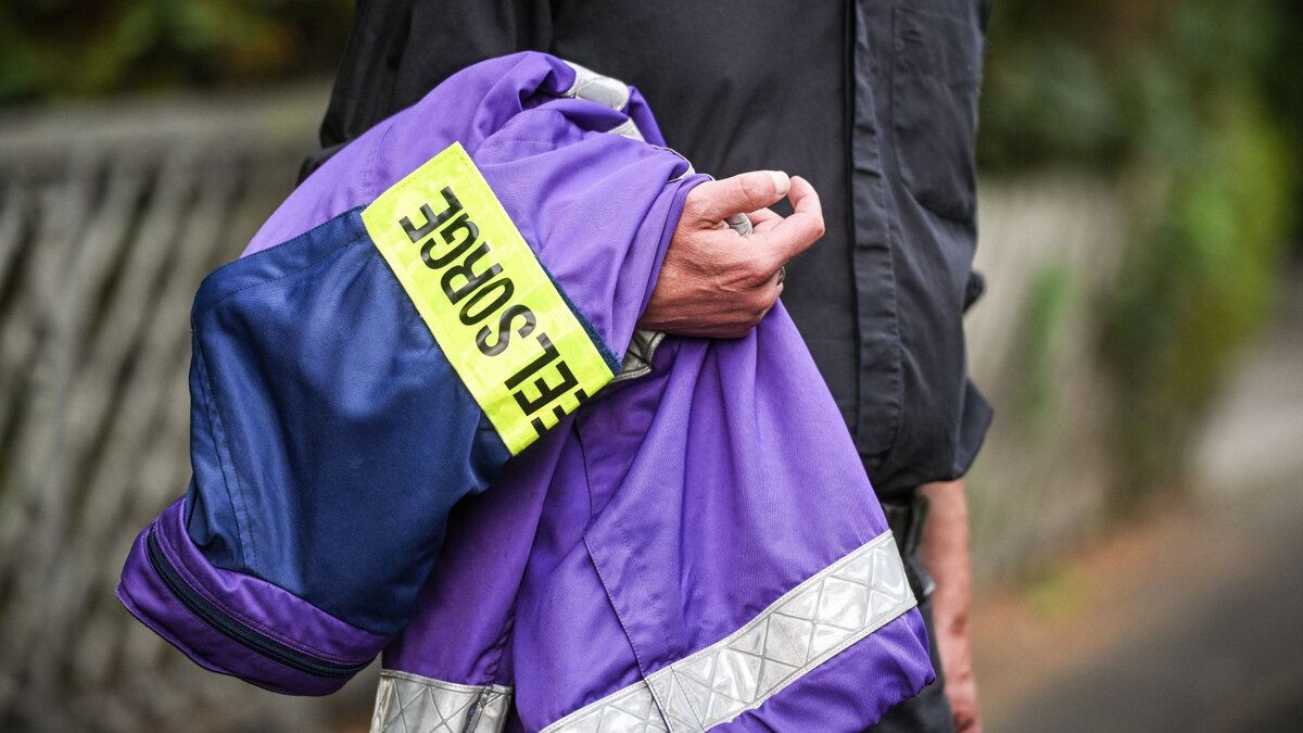 -Gott-beim-Wundertun-zuschauen-Wie-Notfallseelsorger-nach-einer-Todesnachricht-Unterst-tzung-bieten