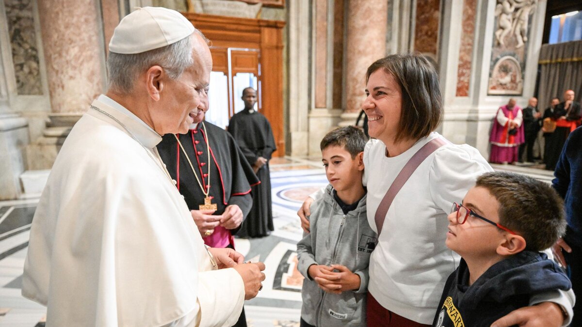 Termin-f-r-2026-steht-fest-Papst-Leo-XIV-will-den-Weltkindertag-feiern