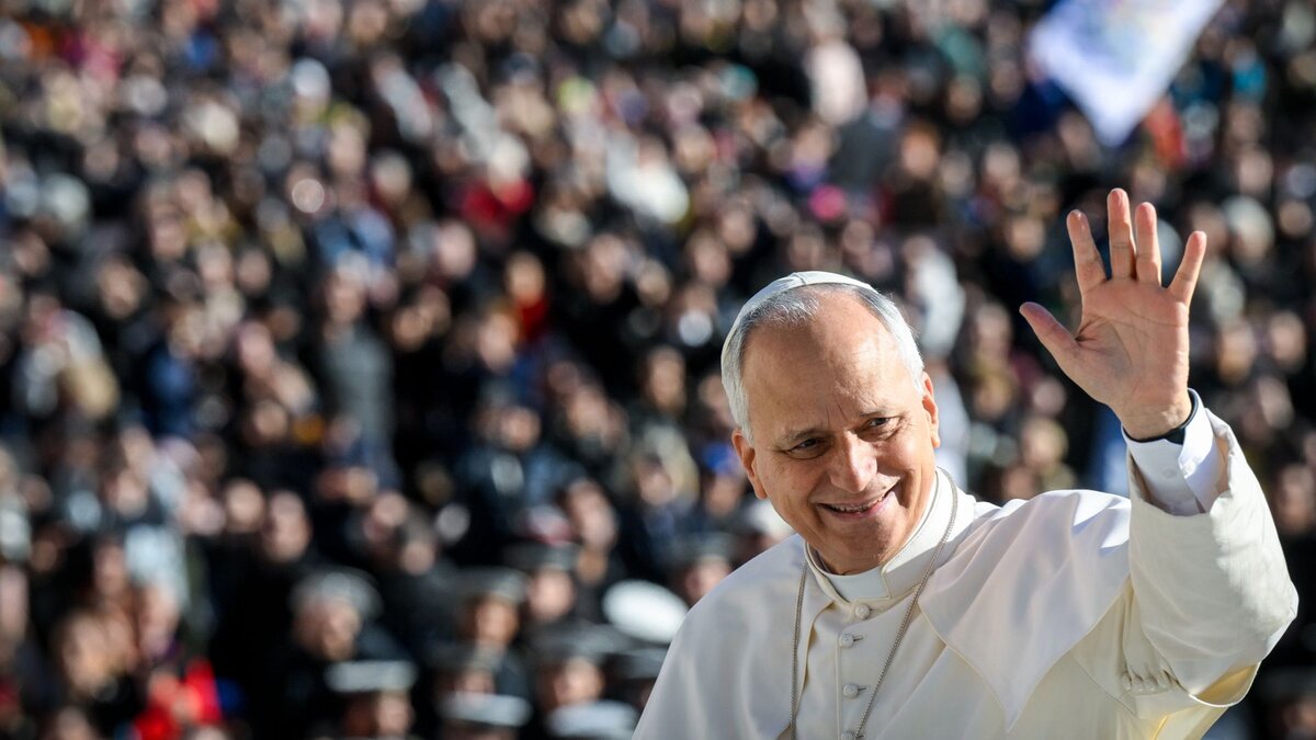 Gek-rt-von-der-New-York-Times-Papst-Leo-XIV-ist-einer-der-stilvollsten-Menschen-2025-