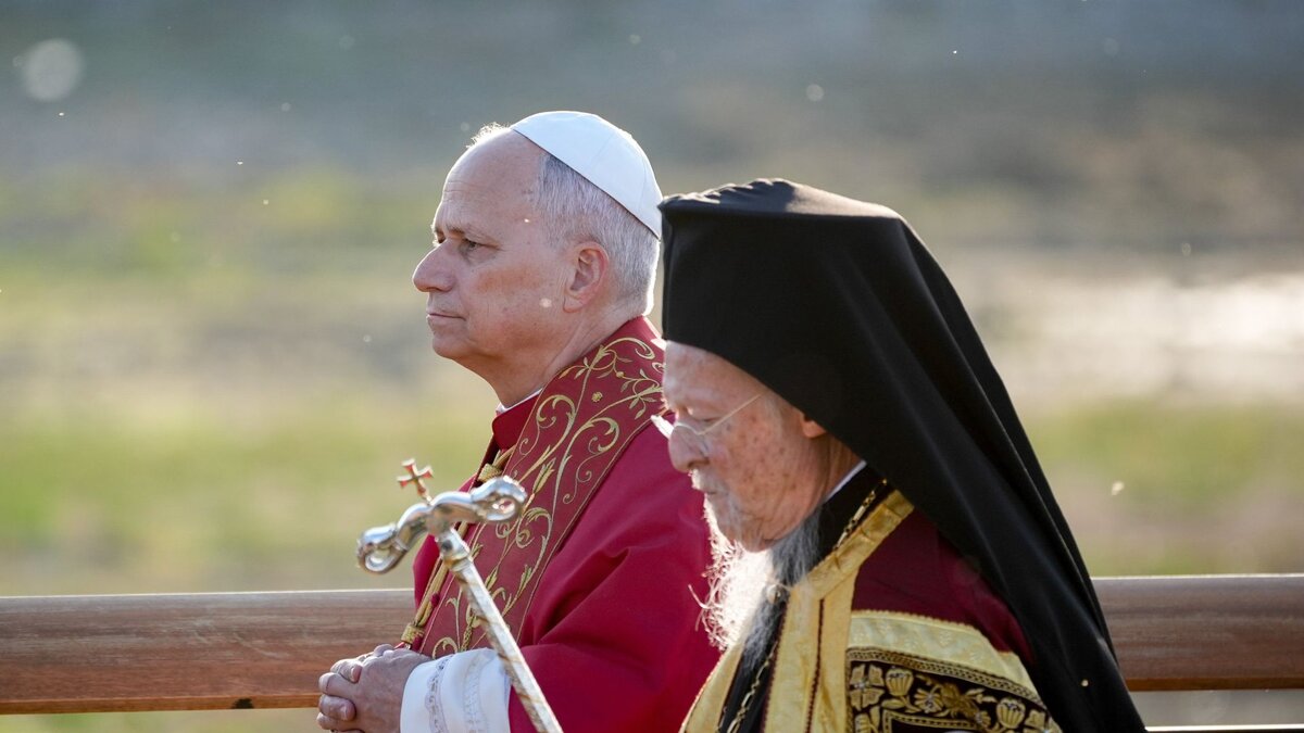 Am-Ort-des-Konzils-von-Niz-a-Papst-Leo-XIV-beschw-rt-bei-T-rkeireise-Einheit-der-Christen