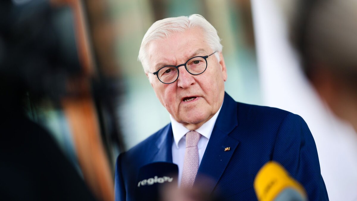 -Jetzt-ist-Haltung-und-Handeln-gefragt-Steinmeier-ruft-zu-Zivilcourage-gegen-Antisemitismus-auf