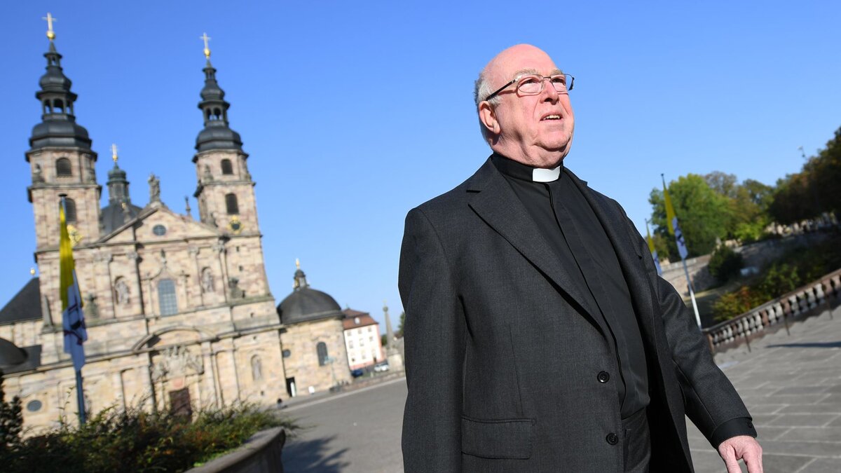 Paderborner Erzbischof Becker geht in den Ruhestand DOMRADIO.DE