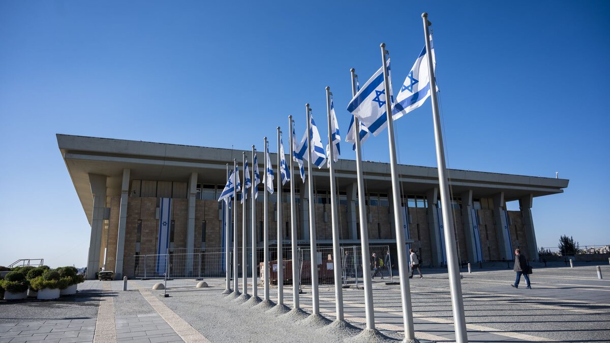 Katholische-Friedensbewegung-gegen-Abkommen-Pax-Christi-wirbt-f-r-Petition-zur-Aussetzung-von-EU-Israel-Abkommen