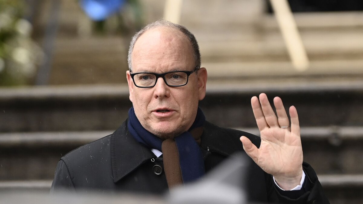 F-rstliche-Visite-im-Vatikan-Albert-II-von-Monaco-besucht-erstmals-Papst-Leo-XIV-