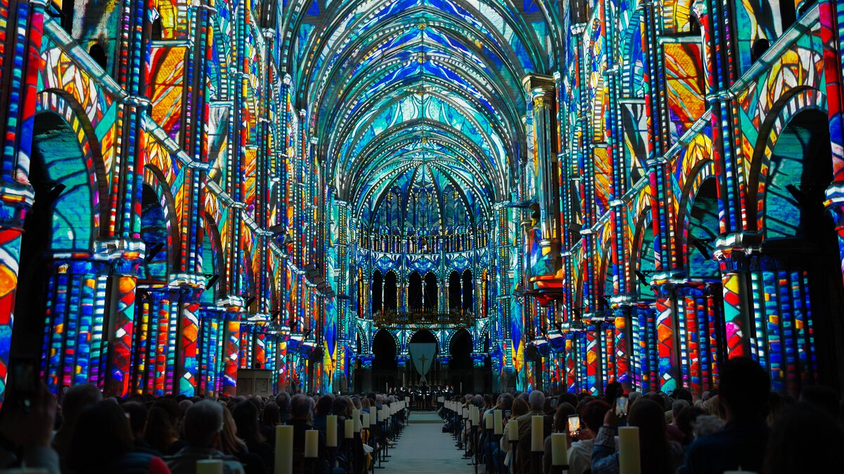 Erfolgreiche-Premiere-120-000-G-ste-bei-Lichtshow-im-Dom-von-M-nster