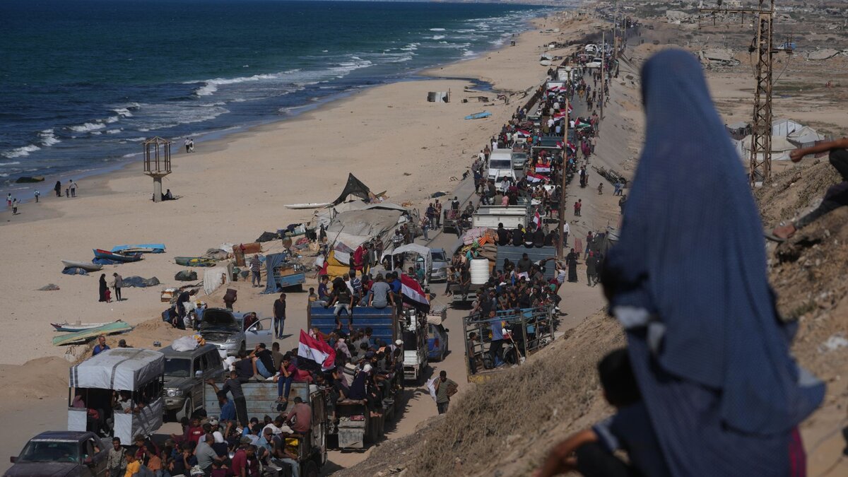 -Keinerlei-Anzeichen-f-r-Wiederaufbau-Gaza-Pfarrer-will-zu-Weihnachten-Schokolade-verteilen