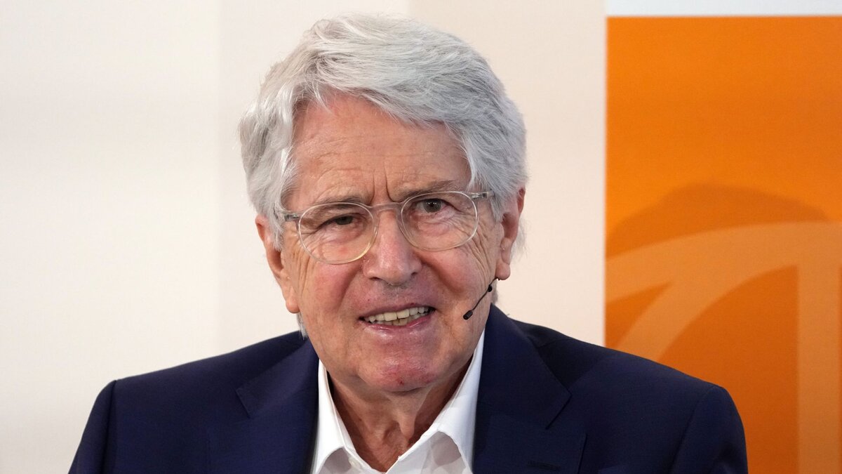 -Ich-war-jeden-Morgen-in-der-Kirche-Frank-Elstner-verr-t-seinen-fr-heren-Berufswunsch-Priester