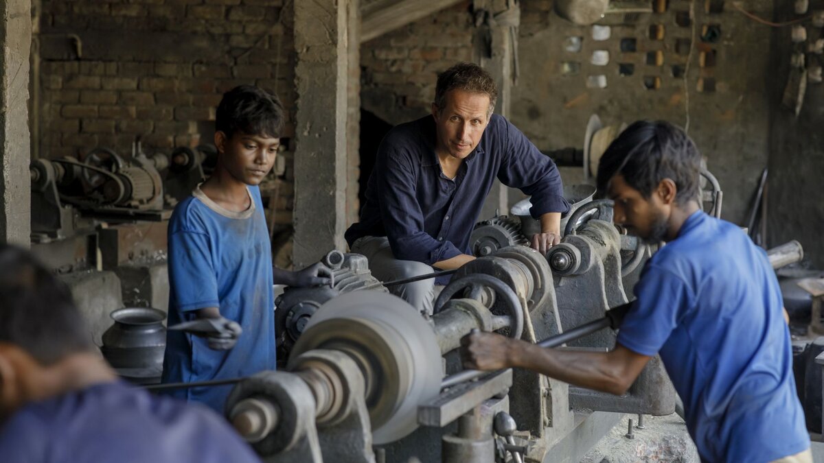 -Ich-bin-so-dankbar-dass-die-Kinder-mir-ihr-Herz-ffnen-Warum-TV-Moderator-Willi-Weitzel-sich-bei-den-Sternsingern-engagiert