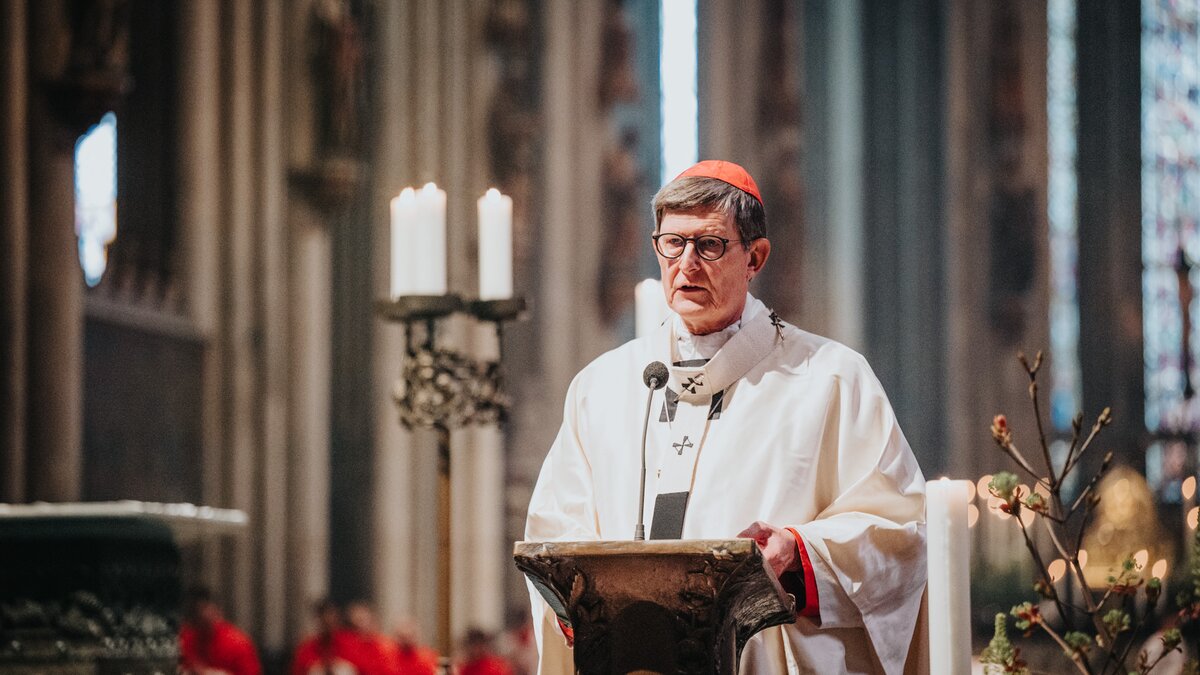 "Ostern geht es um den Frieden der Welt" &ndash; Kardinal Woelki im Pontifikalamt zum Osterfest