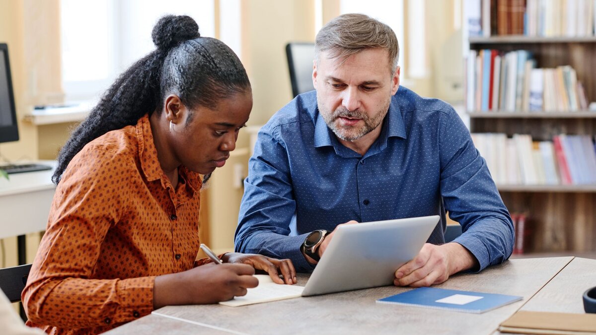 -Wesentlicher-Schl-ssel-f-r-die-Integration-Sant-Egidio-Pfarrer-lobt-Engagement-f-r-und-von-Migranten