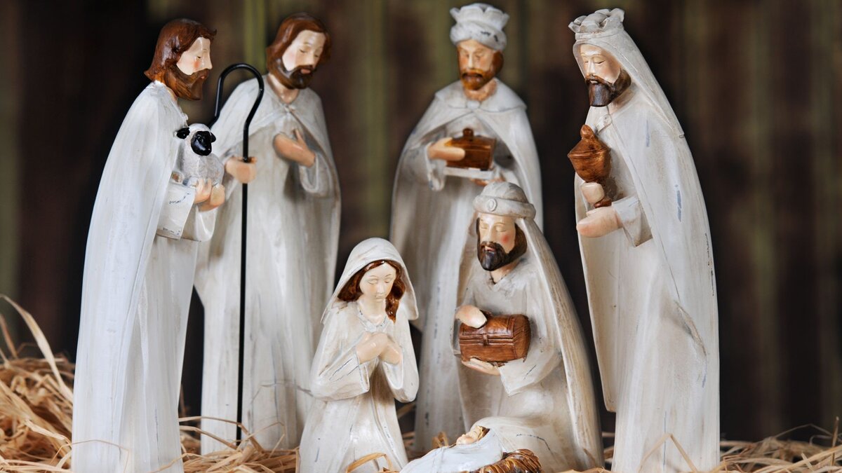 -Botschaften-an-denen-die-Menschen-zu-kauen-haben-Milieukrippe-in-Hamm-zeigt-biblische-Erz-hlungen-in-moderner-Kulisse