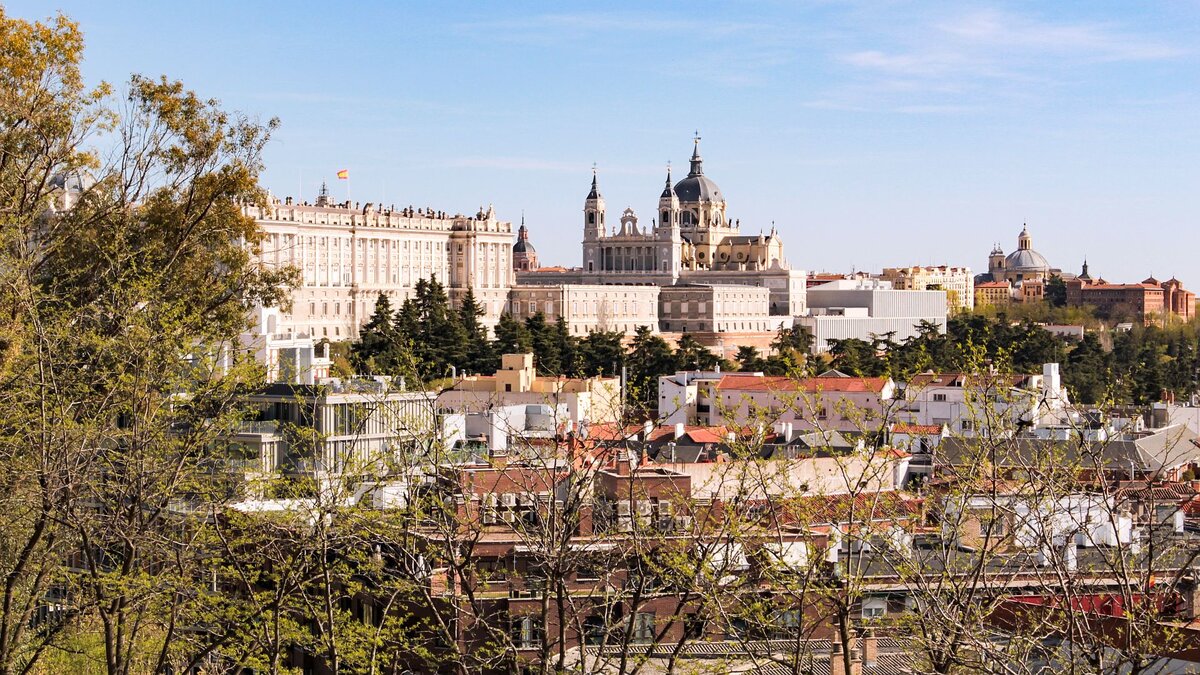 Arg-ello-widerspricht-S-nchez-Offener-Schlagabtausch-zwischen-Regierung-und-Bisch-fen-in-Spanien