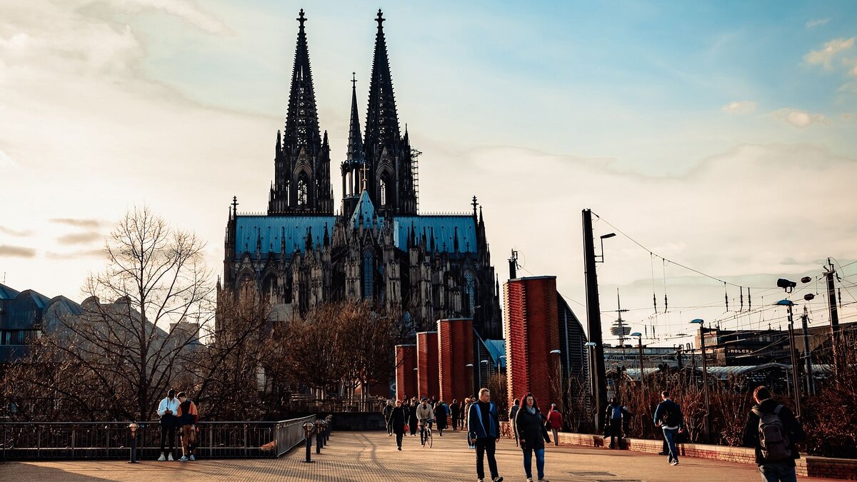 Umsetzungsphase-der-Weltsynode-Kardinal-Woelki-beauftragt-Synodalteam-im-Erzbistum-K-ln