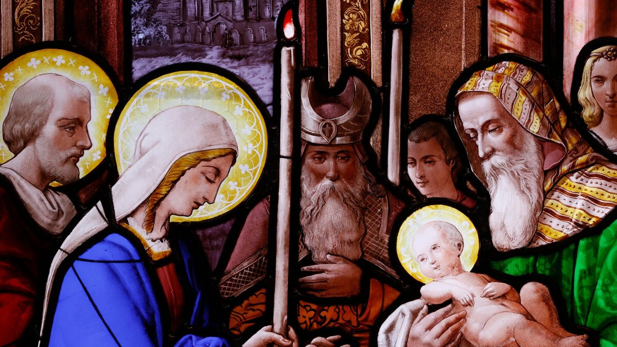 Scharnierfest-im-Kirchenjahr-Am-Fest-Darstellung-des-Herrn-begegnen-sich-Weihnachten-und-Ostern