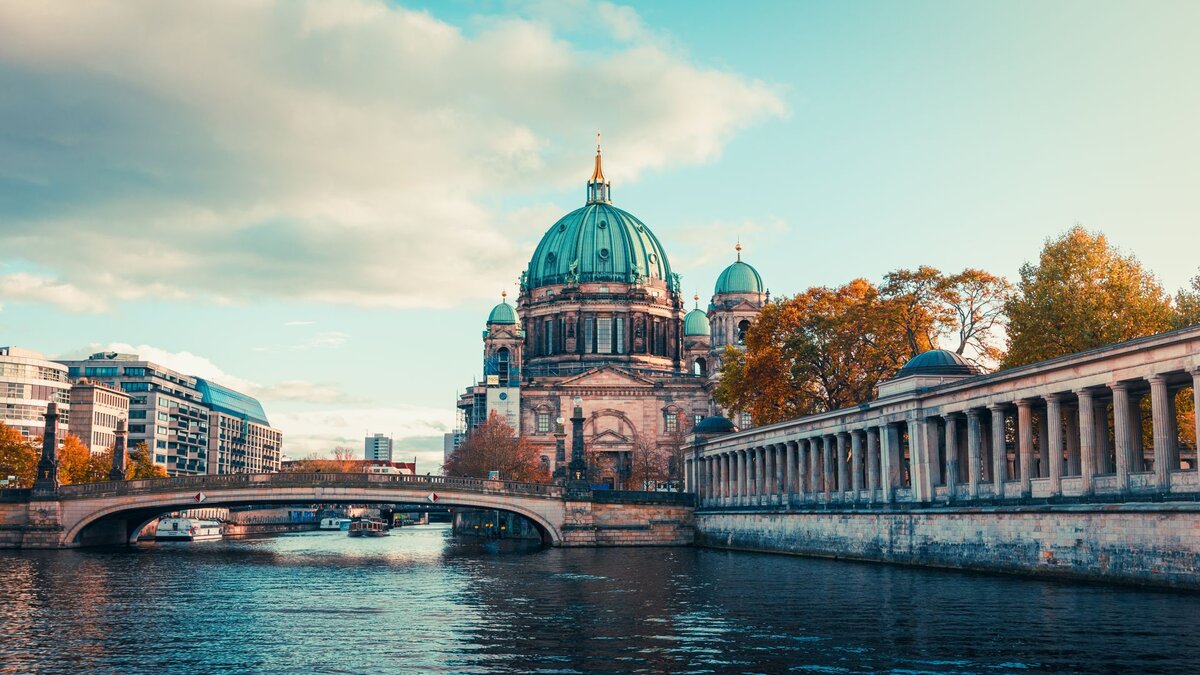 Wiederer-ffnung-f-r-2026-geplant-Sarkophage-kehren-in-Hohenzollerngruft-im-Berliner-Dom-zur-ck