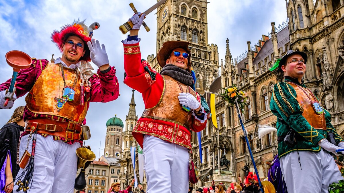 -Wir-feiern-schon-nur-anders-als-ihr-Pfarrer-Schie-ler-betont-wichtige-soziale-Aufgabe-von-Karneval