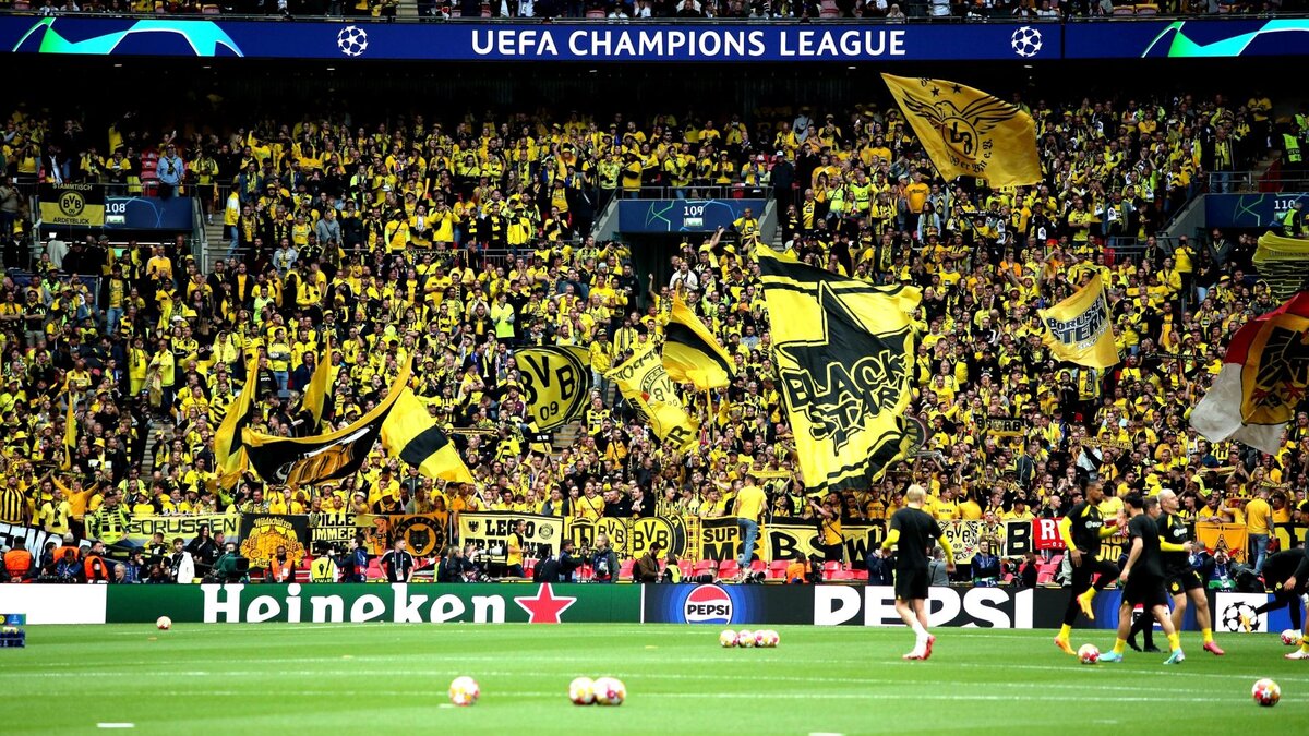 Vereinsliebe-ber-den-Tod-hinaus-BVB-Kirche-bietet-Trauerbox-f-r-verstorbene-Fans-an