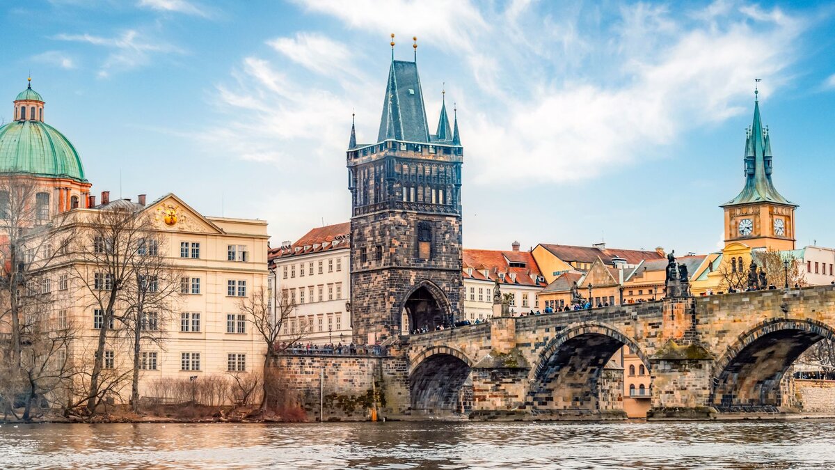 Generationenwechsel-in-Prag-Stanislav-Pribyl-bernimmt-Amt-von-Prager-Erzbischof-Jan-Graubner