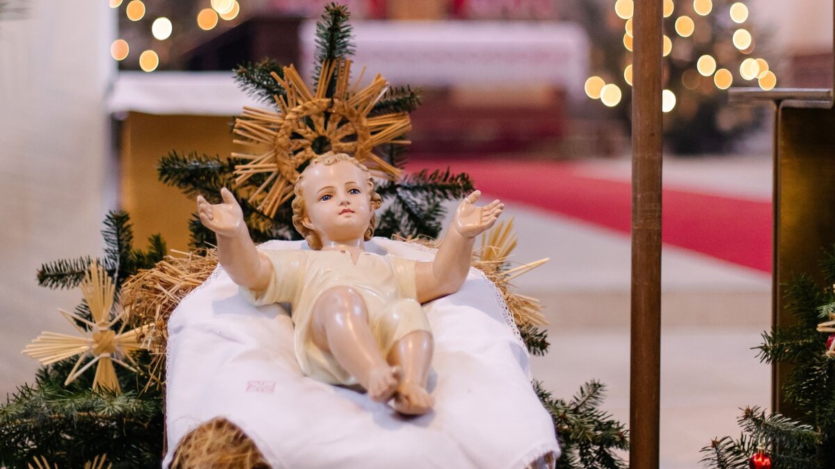 Christkindl-Sammlung-auf-Herbergssuche-Bayerisches-Christkindl-Museum-steht-vor-dem-Aus