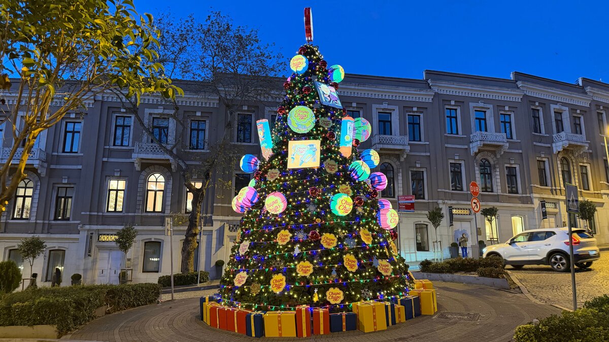 Kurze-Hosen-Kaltgetr-nke-und-Poolparty-Deutsche-Seelsorger-berichten-von-ihrem-Weihnachtsfest-in-der-Ferne