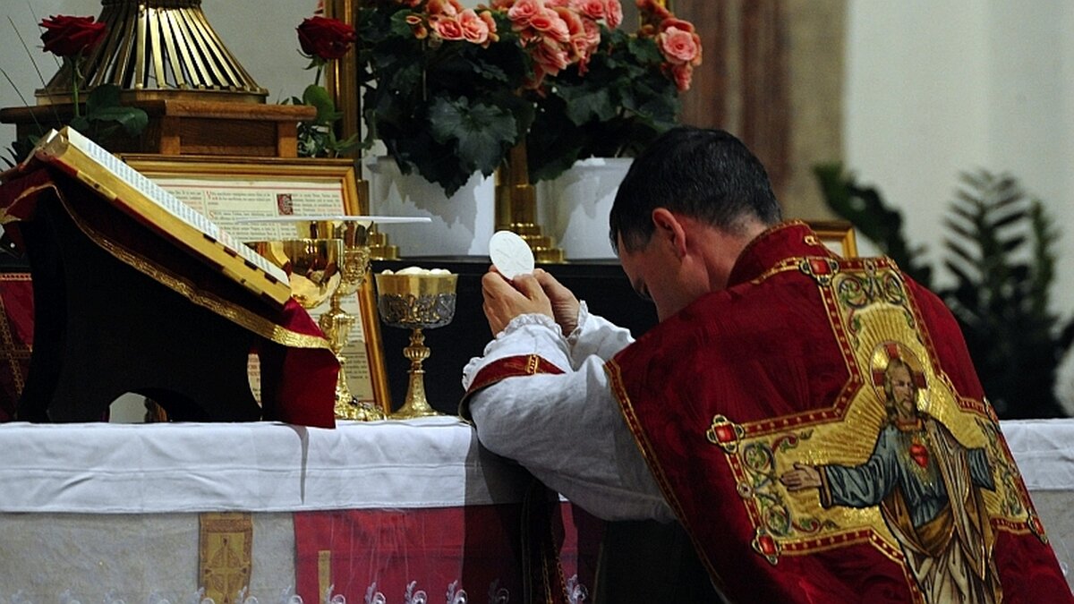 Zehn Jahre außerordentliche Form des Ritus DOMRADIO.DE