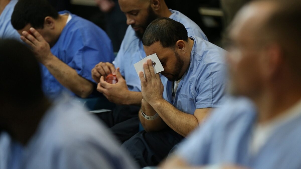 -Jubil-um-der-H-ftlinge-Letzte-gro-e-Heilig-Jahr-Veranstaltung-findet-f-r-H-ftlinge-statt