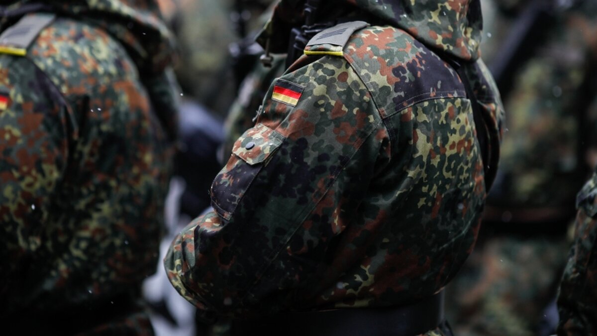 -Es-geht-darum-den-Frieden-zu-verteidigen-Ist-der-Dienst-an-der-Waffe-mit-dem-christlichen-Glauben-vereinbar-