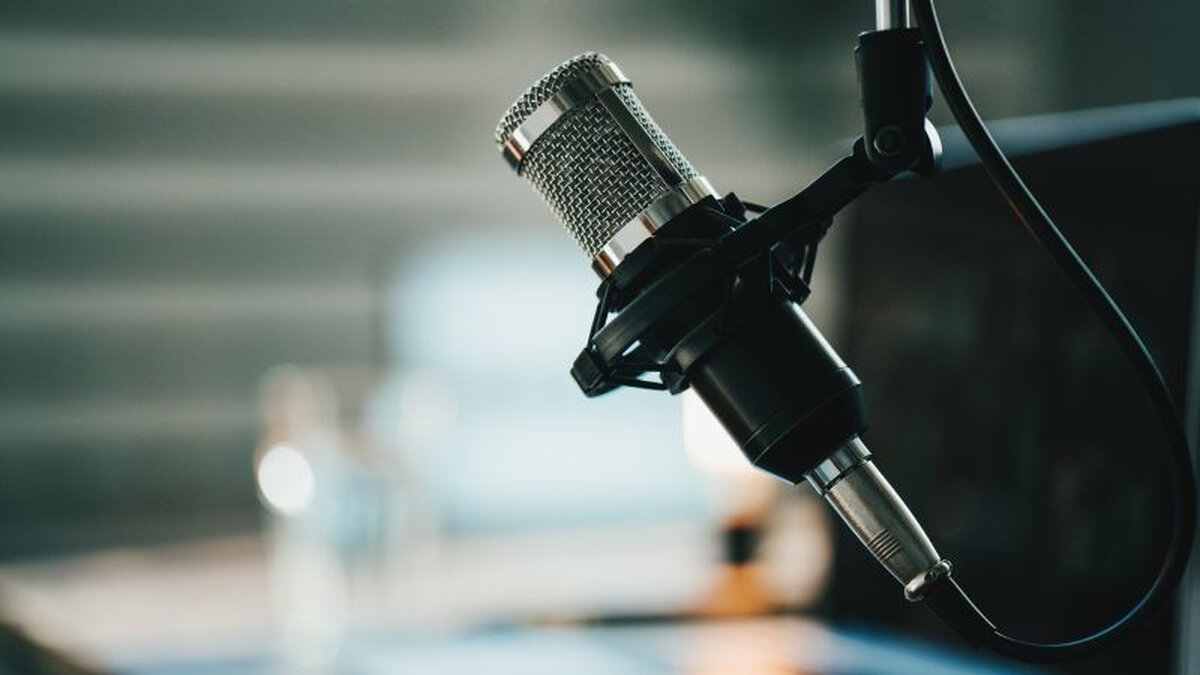 Werbefrei-mit-zeitgem-em-Musikmix-DOMRADIO-erreicht-jetzt-ber-DAB-bis-zu-sieben-Millionen-H-rer