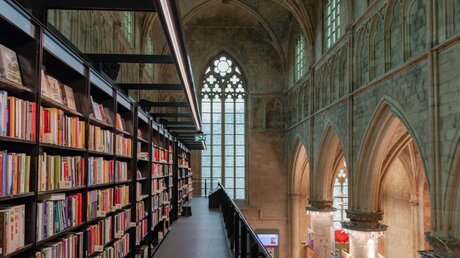 Die ehemalige Dominikanerkirche in Maastricht ist jetzt ein Buchladen. / © Wut_Moppie (shutterstock)