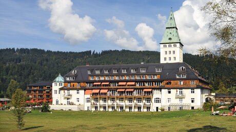 Das Hotel Schloss Elmau / ©  Norbert Eisele-Hein (epd)