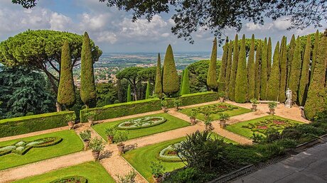 Päpstliche Gärten in Castel Gandolfo / © Stefano dal Pozzolo (KNA)
