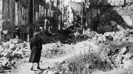 Zerstörtes Dresden im Zweiten Weltkrieg (dpa)