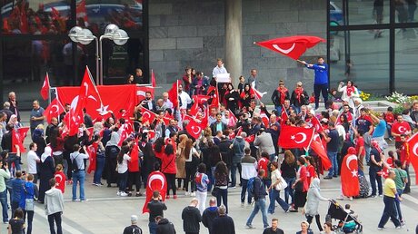 Türken demonstrieren in Köln / © Marion Sendker (DR)