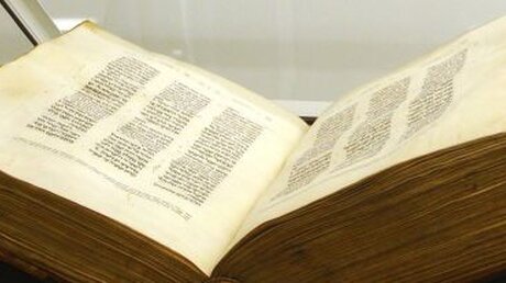 Bibel / © Badische Landesbibliothek (dpa)