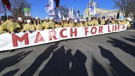 Abtreibungsgegner demonstrieren in Washington (USA) im Rahmen des jährlich stattfindenden "March for Life" / © Susan Walsh (dpa)
