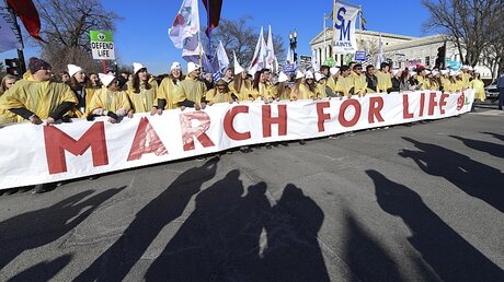 Abtreibungsgegner demonstrieren in Washington  / © Susan Walsh (dpa)