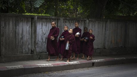 Alltag in Myanmar / © Thein Zaw (dpa)