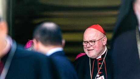 Kardinal Marx bei Familiensynode  (KNA)