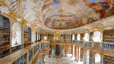 Bibliothekssaal Kloster Wiblingen (Bodensee Tourismus)