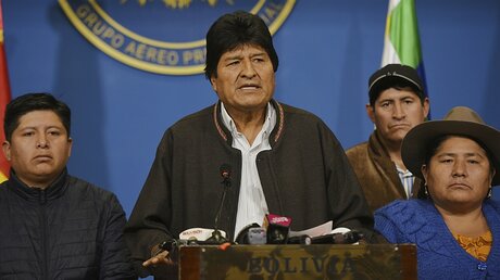 Boliviens Staatschef Morales tritt zurück / © Enzo De Luca (dpa)