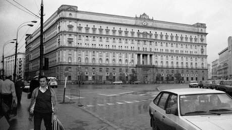 Das KGB-Hauptquartier wenige Wochen nach dem Putschversuch kommunistischer Hardliner am 23. August 1991 / © 360b (shutterstock)